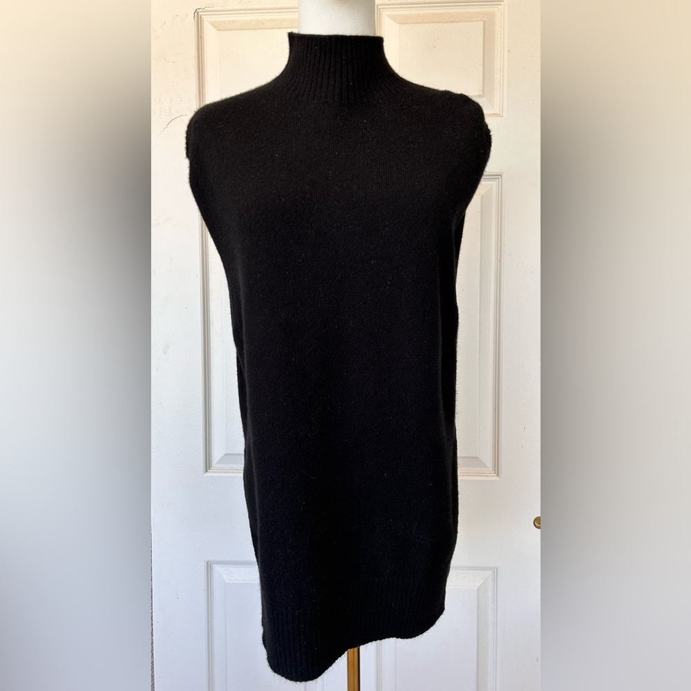 Athleta Cashmere Blend Mock Neck Sleeveless Sweater Black Size Small